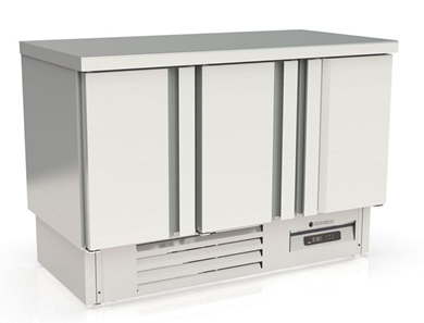MEUBLE RÉFRIGÉRÉ 3 PORTES COMPACT
